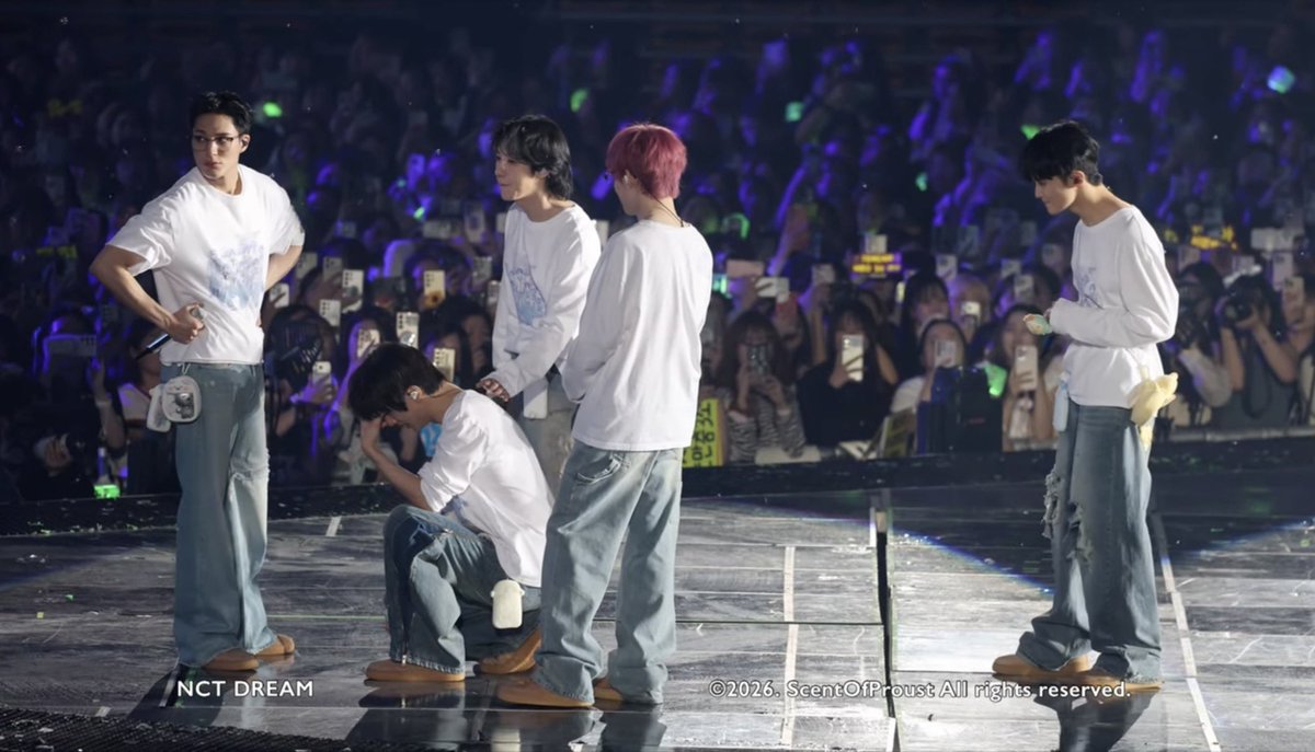 𝒐𝒎𝒐₊˚ tweet media