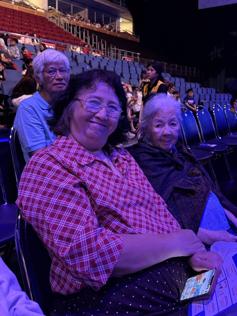 สายสะดือเชื่อมดิสนีย์ tweet media