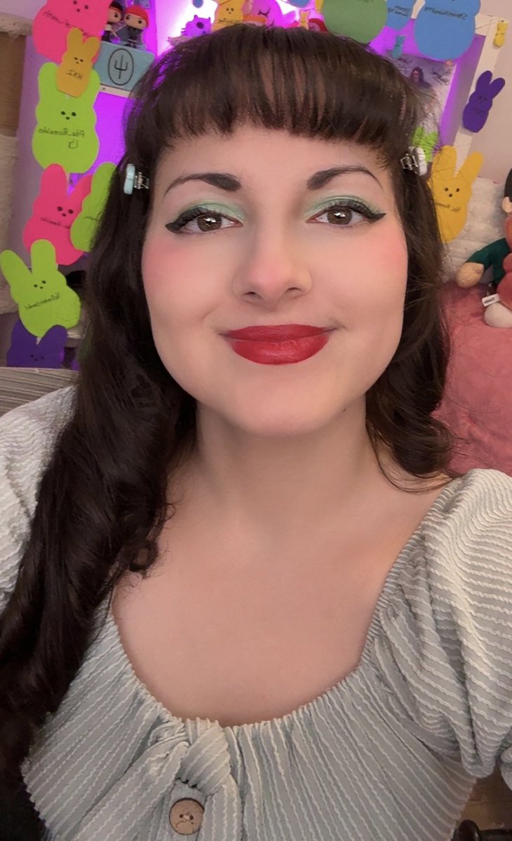 CaptainJen_E tweet media