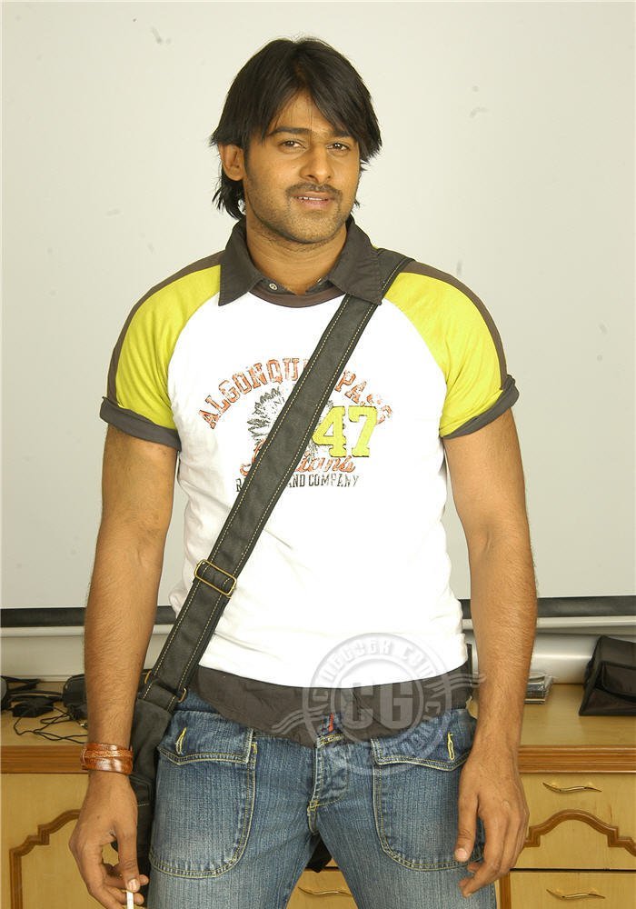 B Shivashanth Reddy™ tweet media