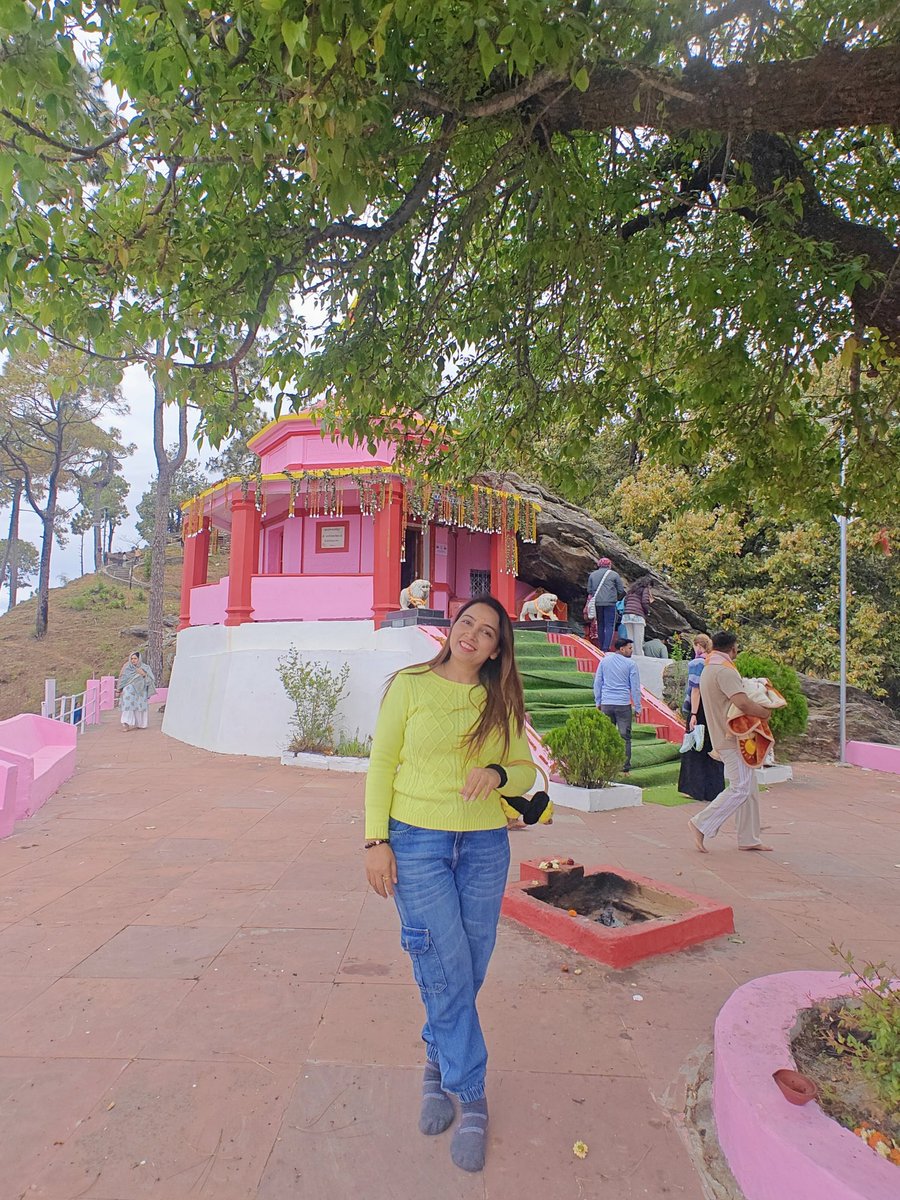 SoloWandergram's tweet image. Dawn, Devbhoomi, and Divine Grace.There is a hidden music in the Kasar morning air; you just have to be still enough to hear it
✨🙏❤️
#Kasardevi