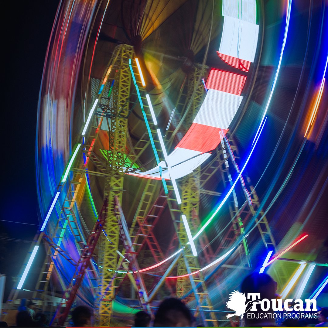 studyinbelize's tweet photo. From sawdust carpets in Benque on Good Friday to the Holy Saturday Cross Country Cycling Race, Belize is alive with tradition!

Experience a culture that makes you feel like family.
Happy Easter!

#EasterAbroad #StudyAbroad #Culture https://t.co/1wpvbwOYWV