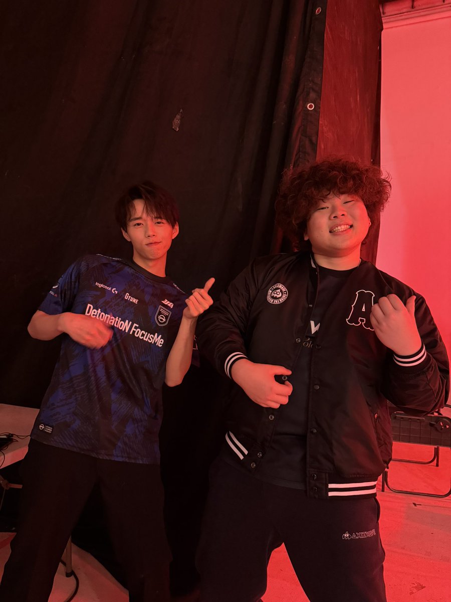 ものぺり tweet media