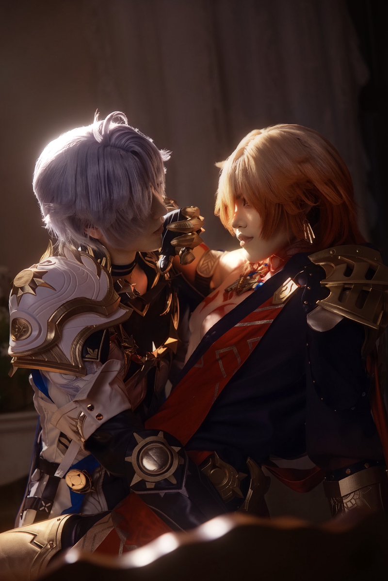 fall in love❤️
Phainon: 叮咛
Mydei: 伍只羊
Photo: me
#phaidei  #cosplay