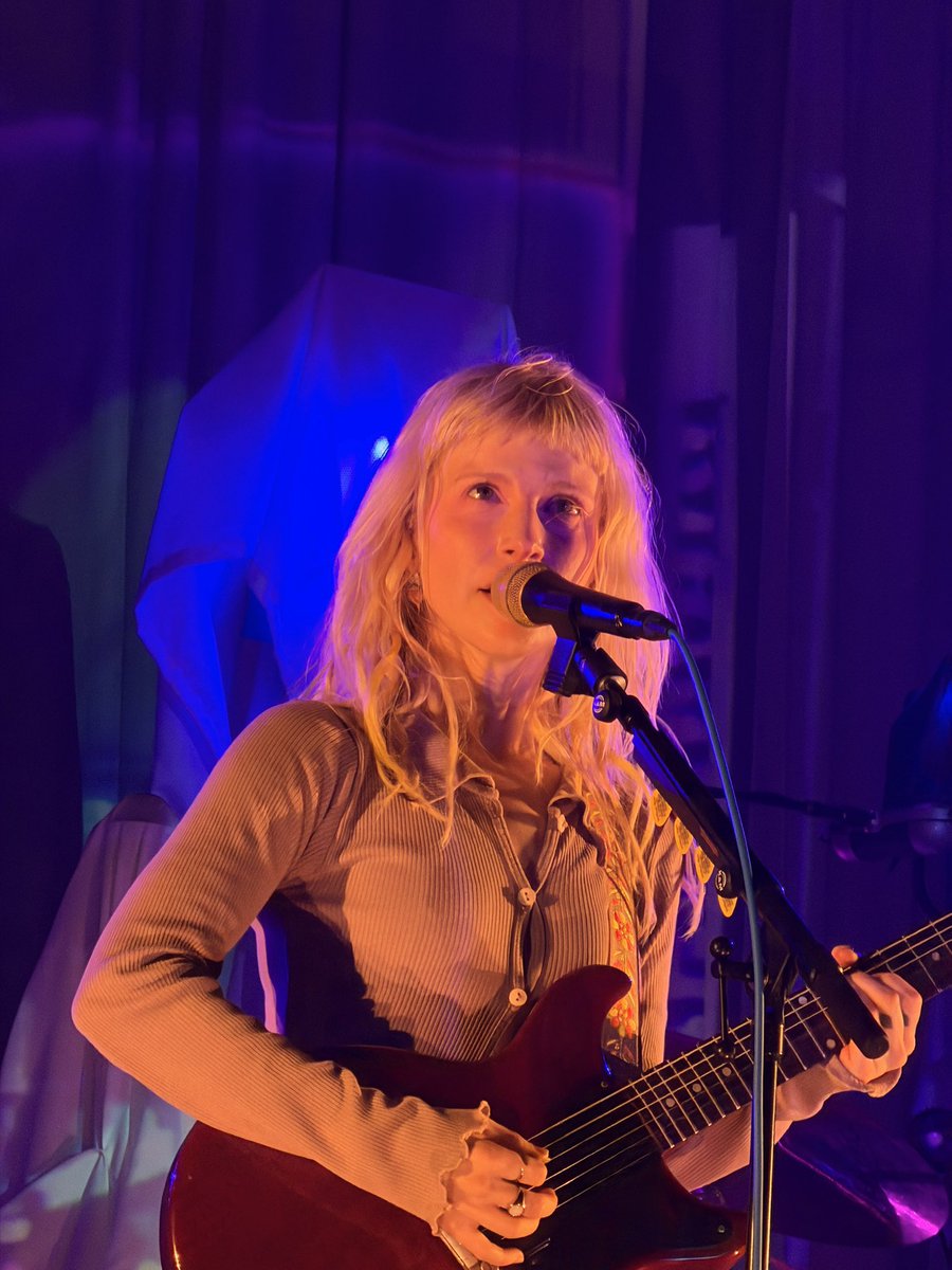 Paramore Fans tweet media