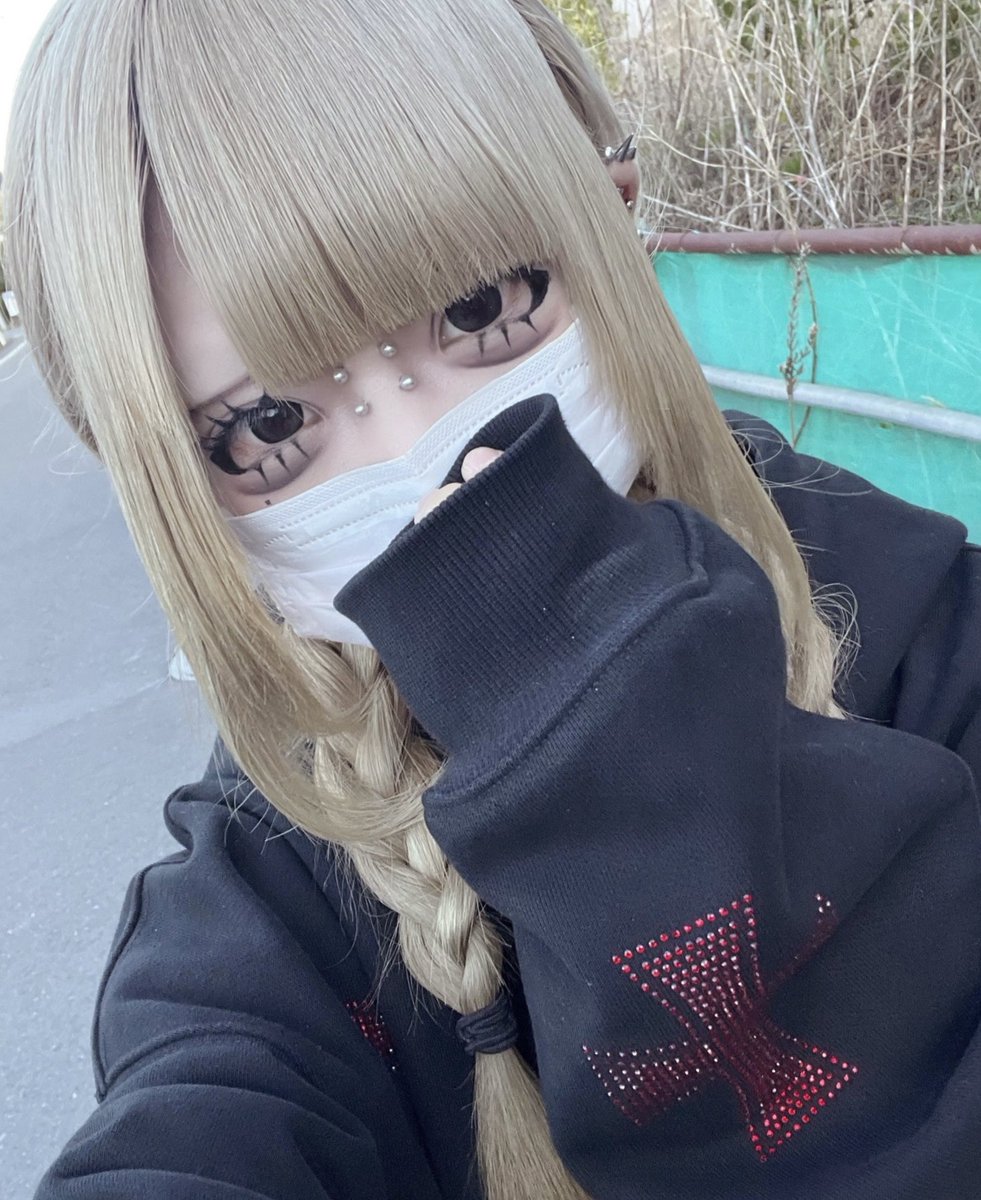 平和主義 tweet media