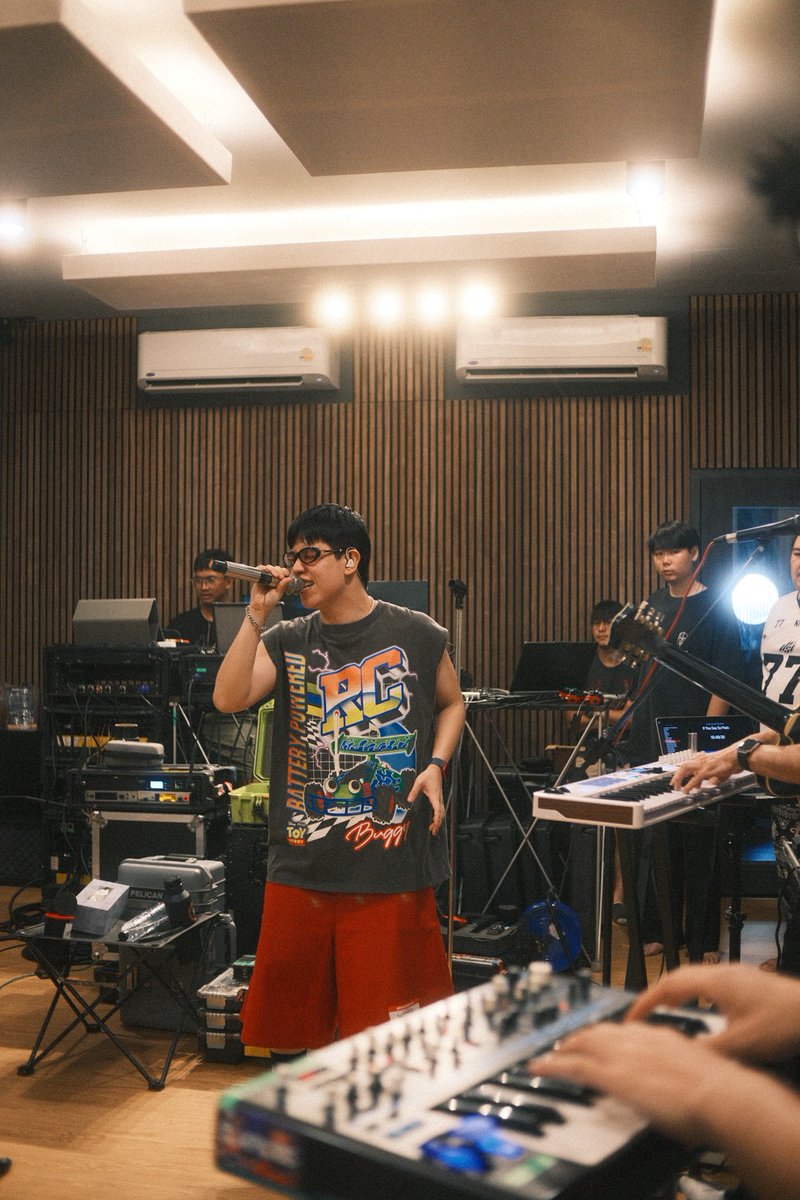 TillyBirds tweet media