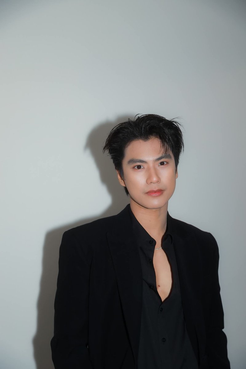 Ohm Pawat Trends tweet media