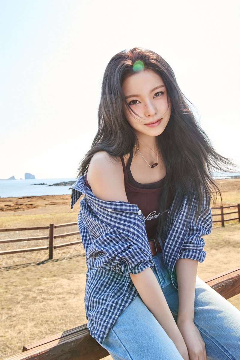 NMIXX Charts tweet media