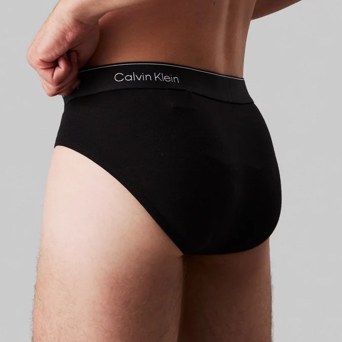foehah's tweet image. well. the calvin klein mens briefs dont go that high up the ass so #checkmate