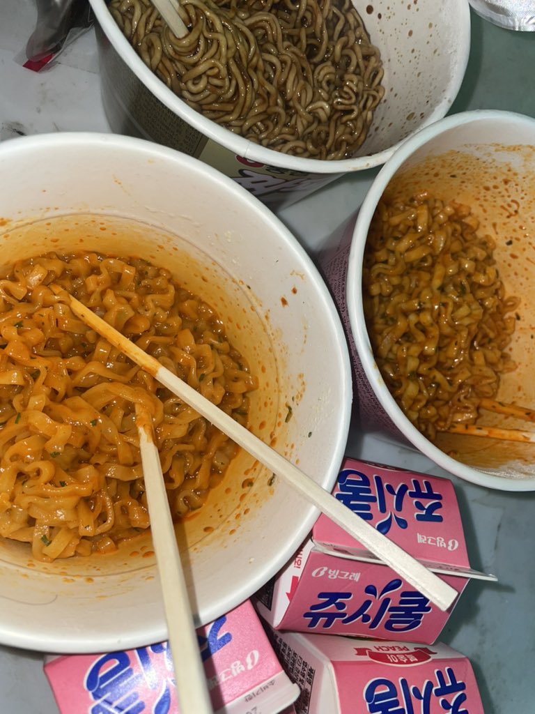 헤스타공칠 tweet media