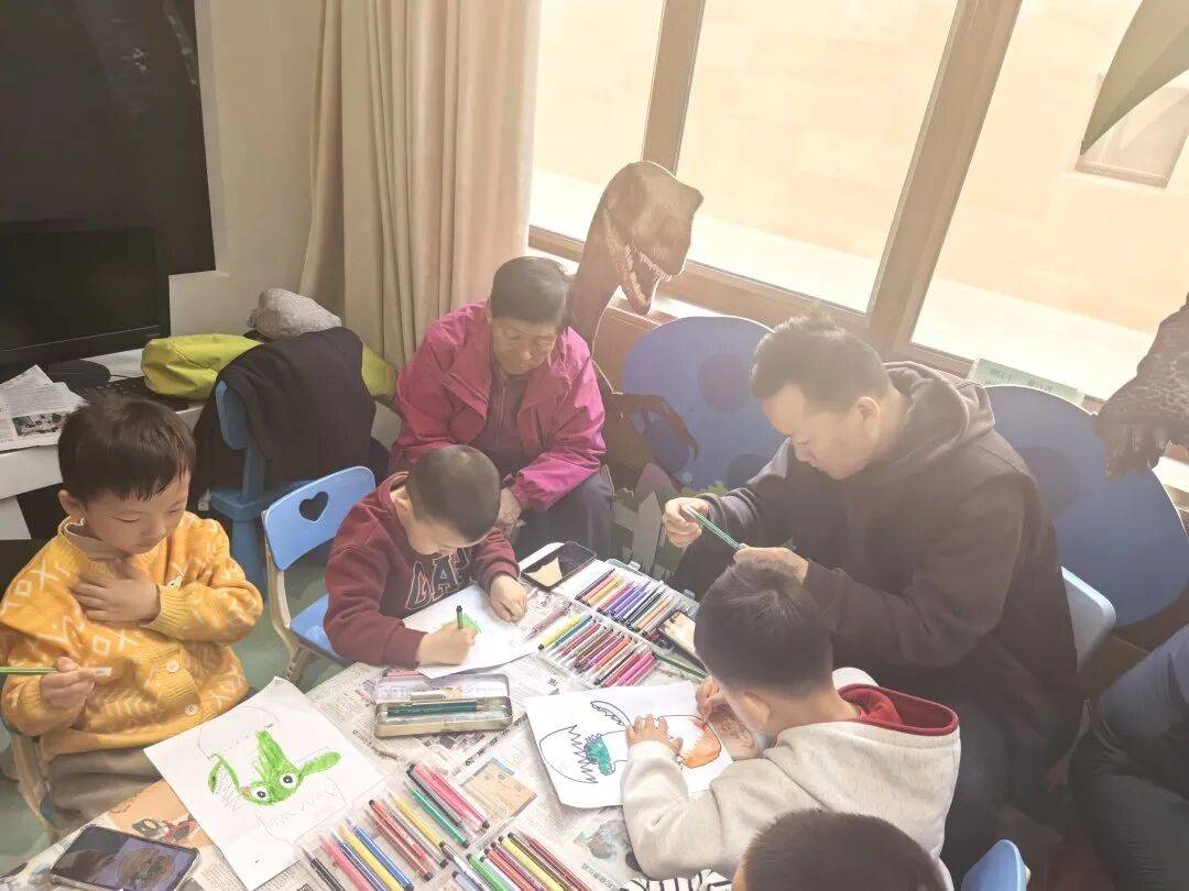 Jennifer Austin tweet media