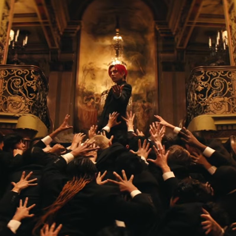 𝔞𝔯𝔬🕷️𝐓𝐇𝐄 𝐒𝐇𝐎𝐖 tweet media