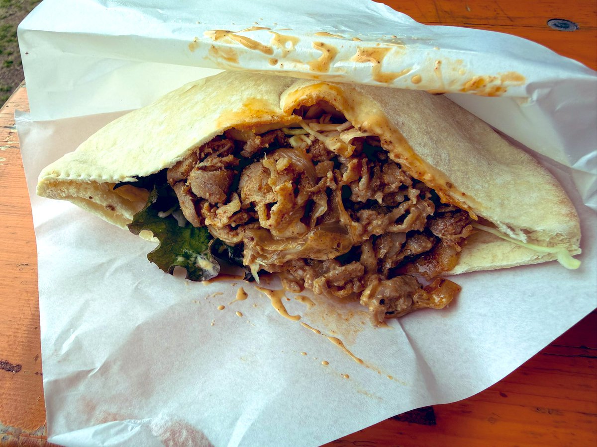 追突太郎 tweet media