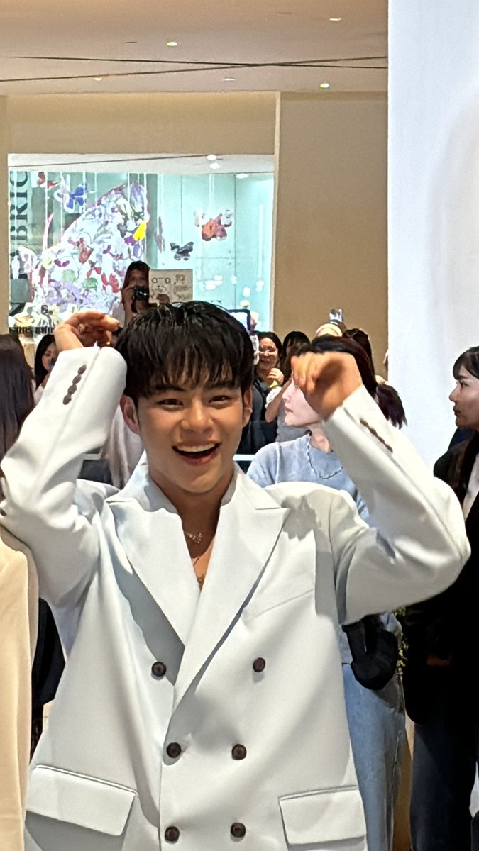 มี๊ของมาร์คจิ๊ด ૮₍ ´• ˕ •` ₎ა ( rest ) tweet media