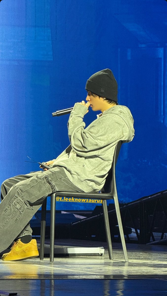 도토리‎ tweet media