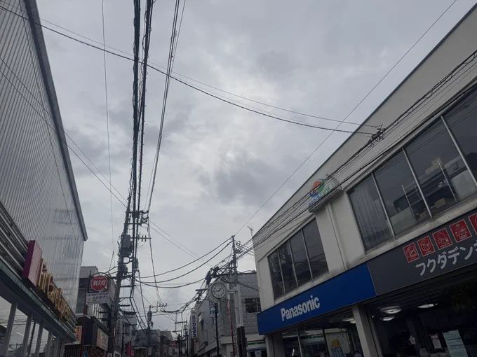 早速聖地巡礼(と言う名の買い出しを)してきました