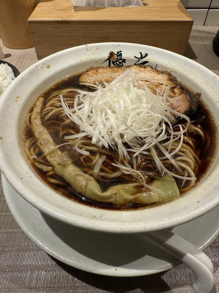 ナノン tweet media