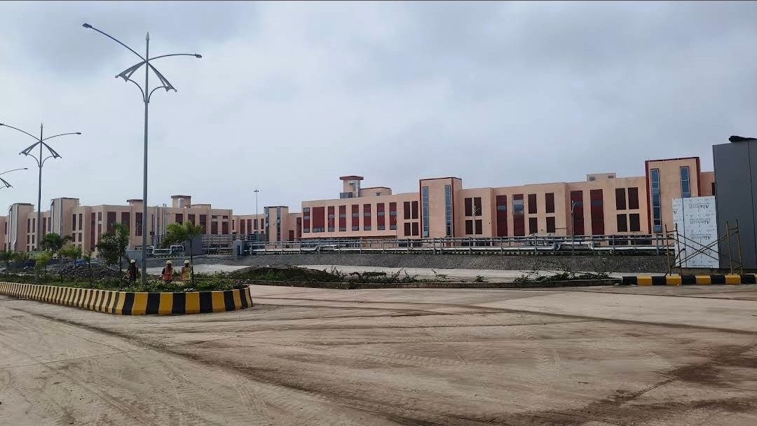 RushikesH27027's tweet photo. Reliance Life Science Phase 1, Nashik. https://t.co/lmlyQw4lmo