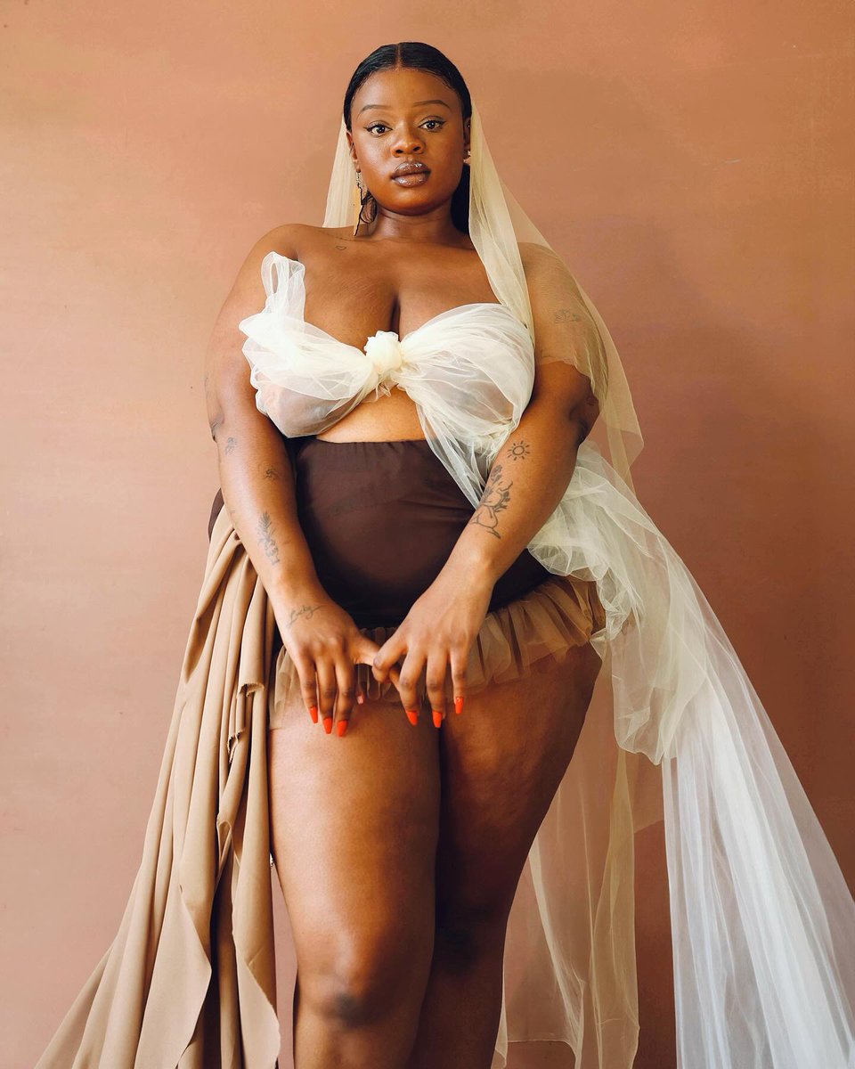 'Black Crown fave' 😋 tweet media