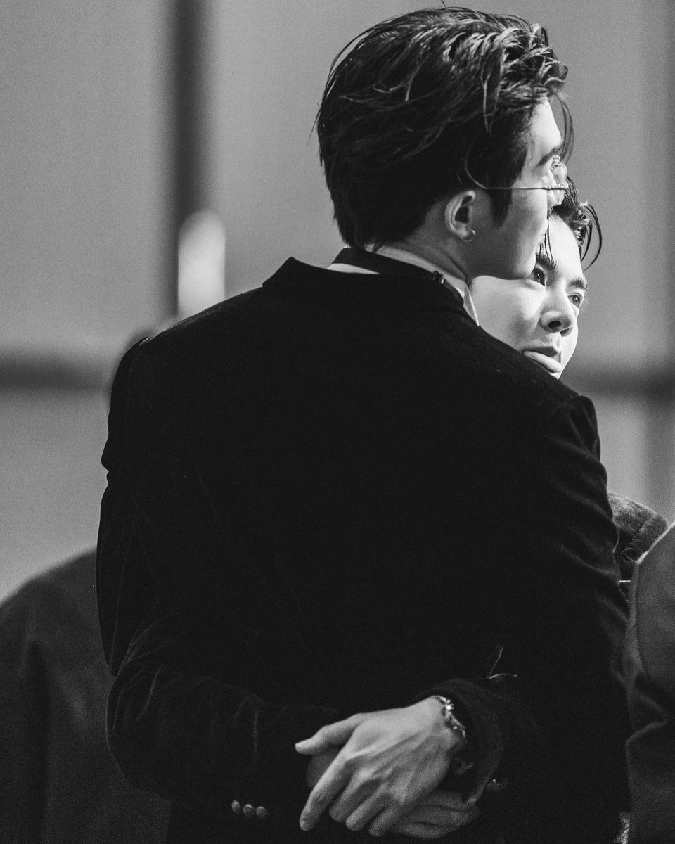 ☀｡･:*★･:*:･ﾟ☆💛 tweet media