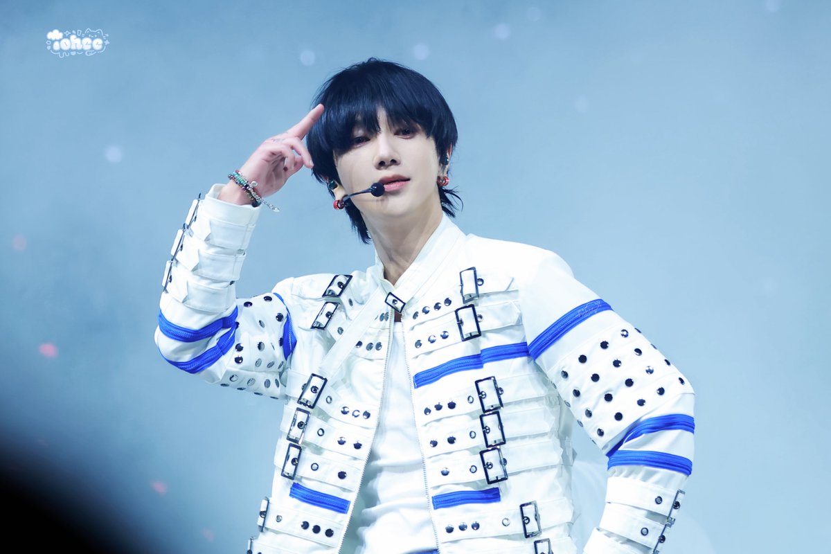 iohcc채채 tweet media