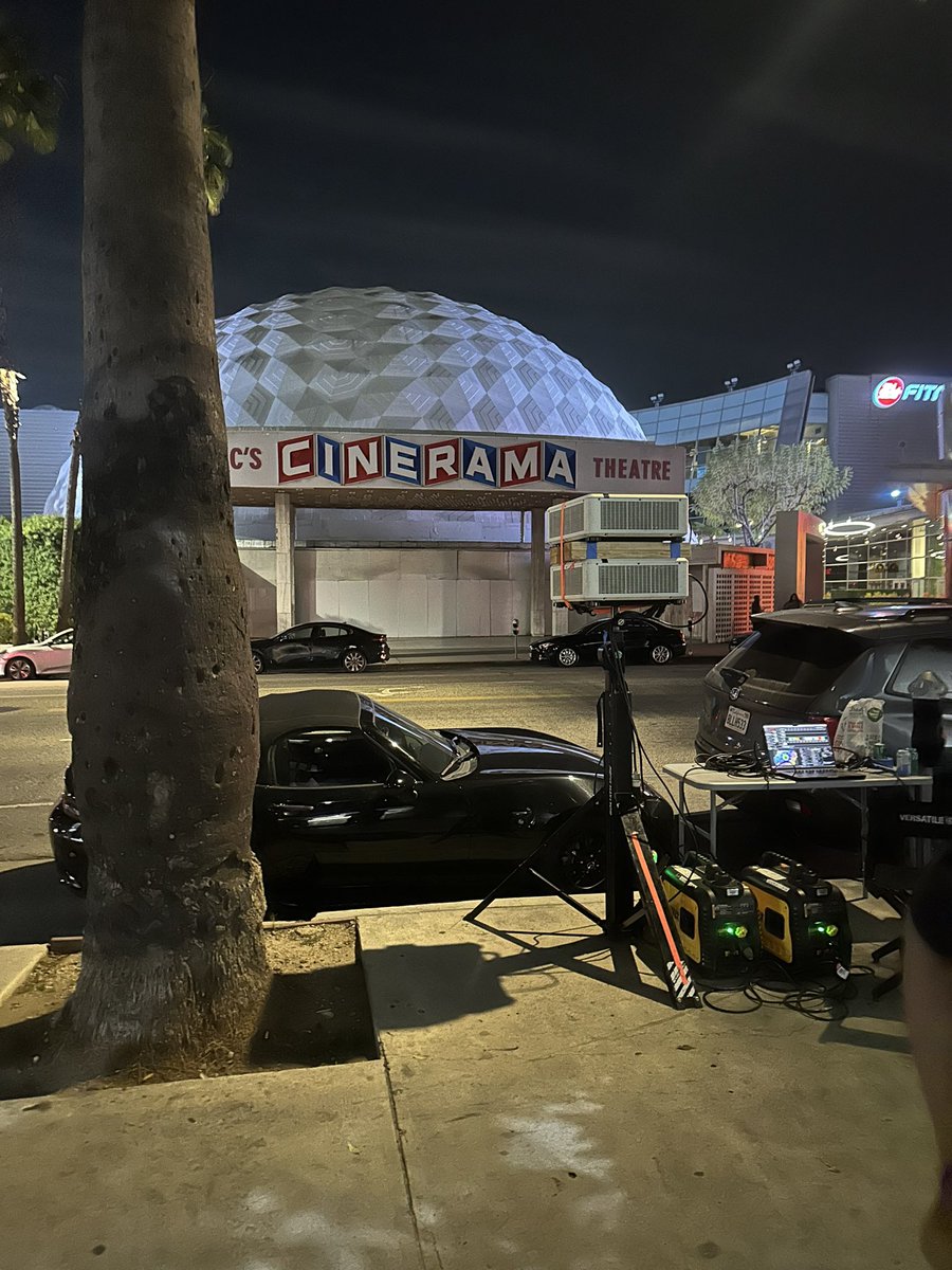 Save Your Cinema tweet media