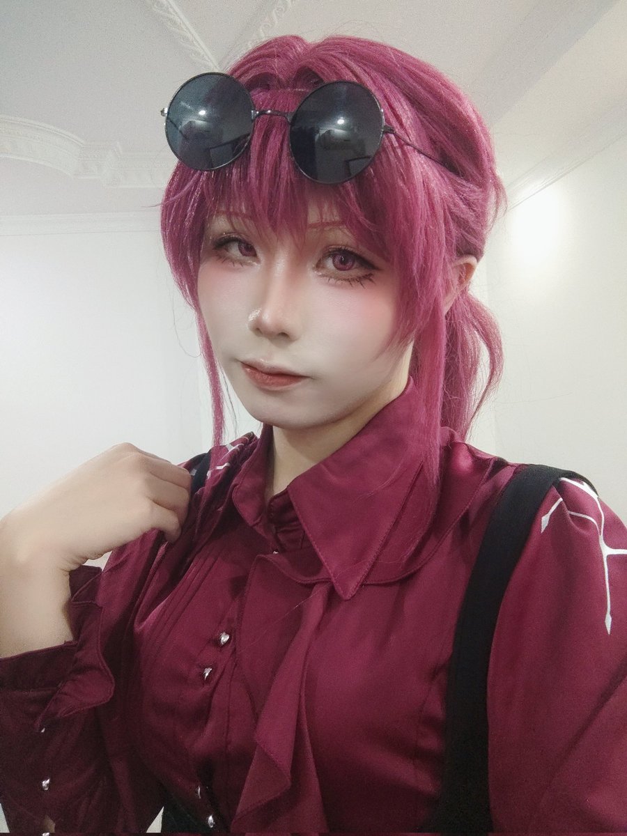 Texas_il's tweet photo. #男娘 #伪娘 #cosplay #足控
你想吃妈妈的脚吗?这是对你的奖励哦宝宝) https://t.co/6cK2EjT4ox