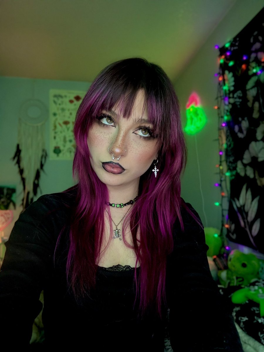 dak◡̈🐸🫑 tweet media