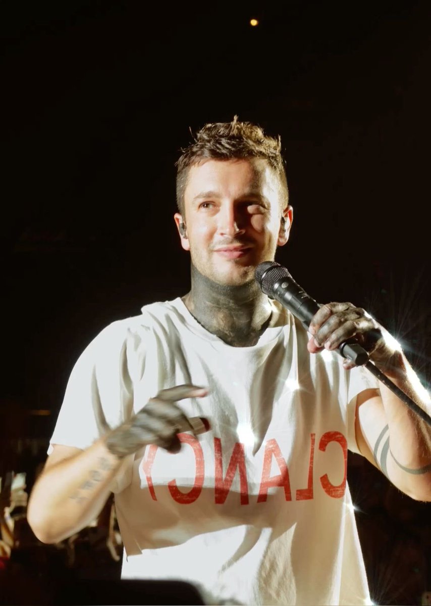 Pilots Crave tweet media