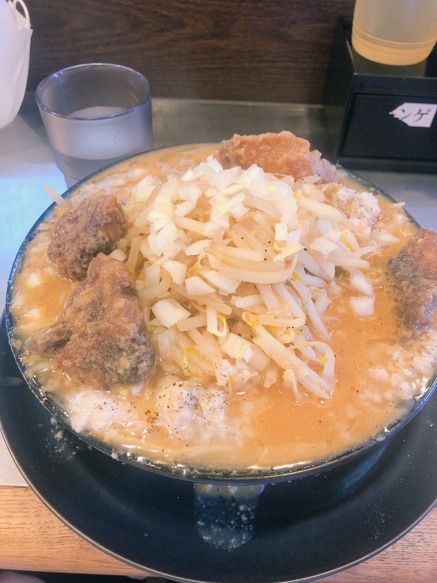 花降る tweet media