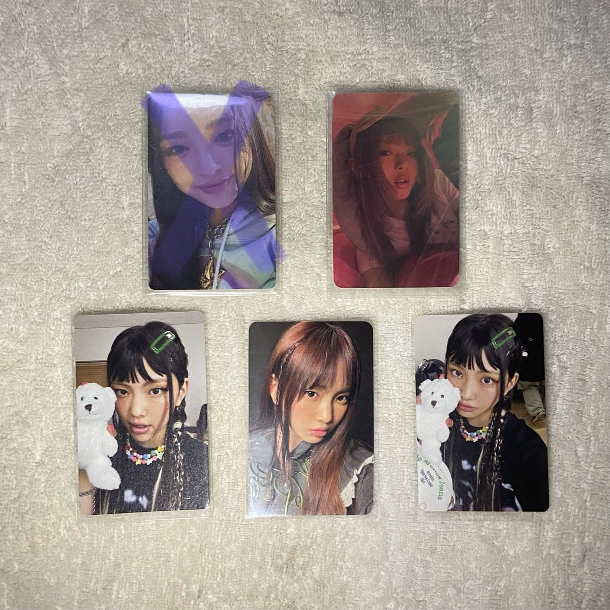 meunvry's tweet photo. ꒰ #vrybentables ꒱

wts / lfb ph
｢ hanni &amp; hyein set」

     ➴ 100 set / 1:1 35 ea
     ➴ onhand
     ➴ x imp x sensi
     ➴ payo or pay within the day
     ➴ reply / dm to claim

╰┈➤ rcbyt
t. newjeans nwjns omg weverse wev hotdog red pula teddy https://t.co/9xk68nUSGj