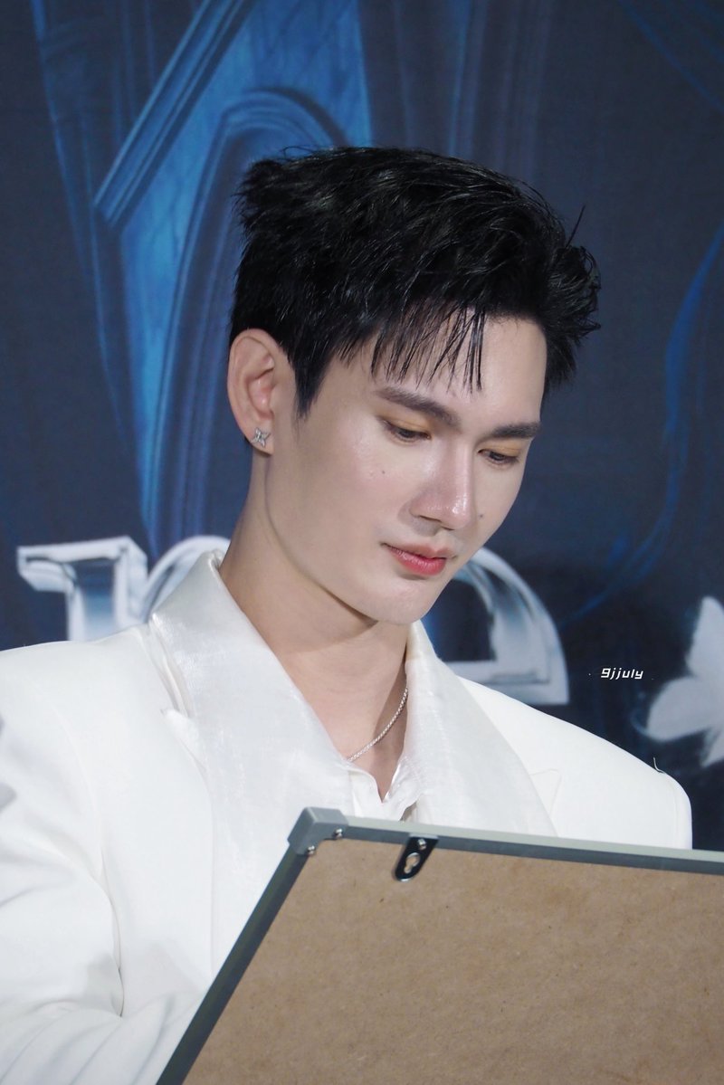 ૮꒰ 9jjuly ꒱ა 🖤 tweet media