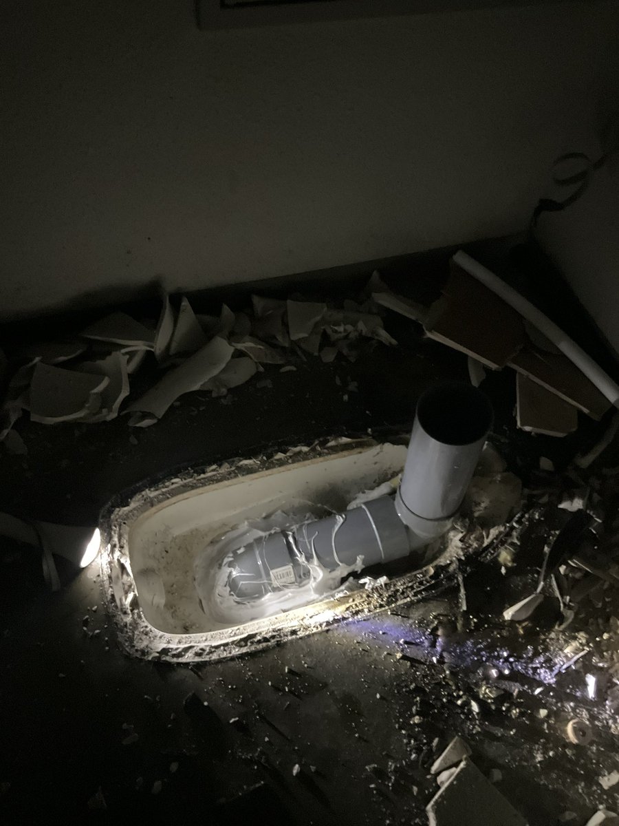 やすき tweet media