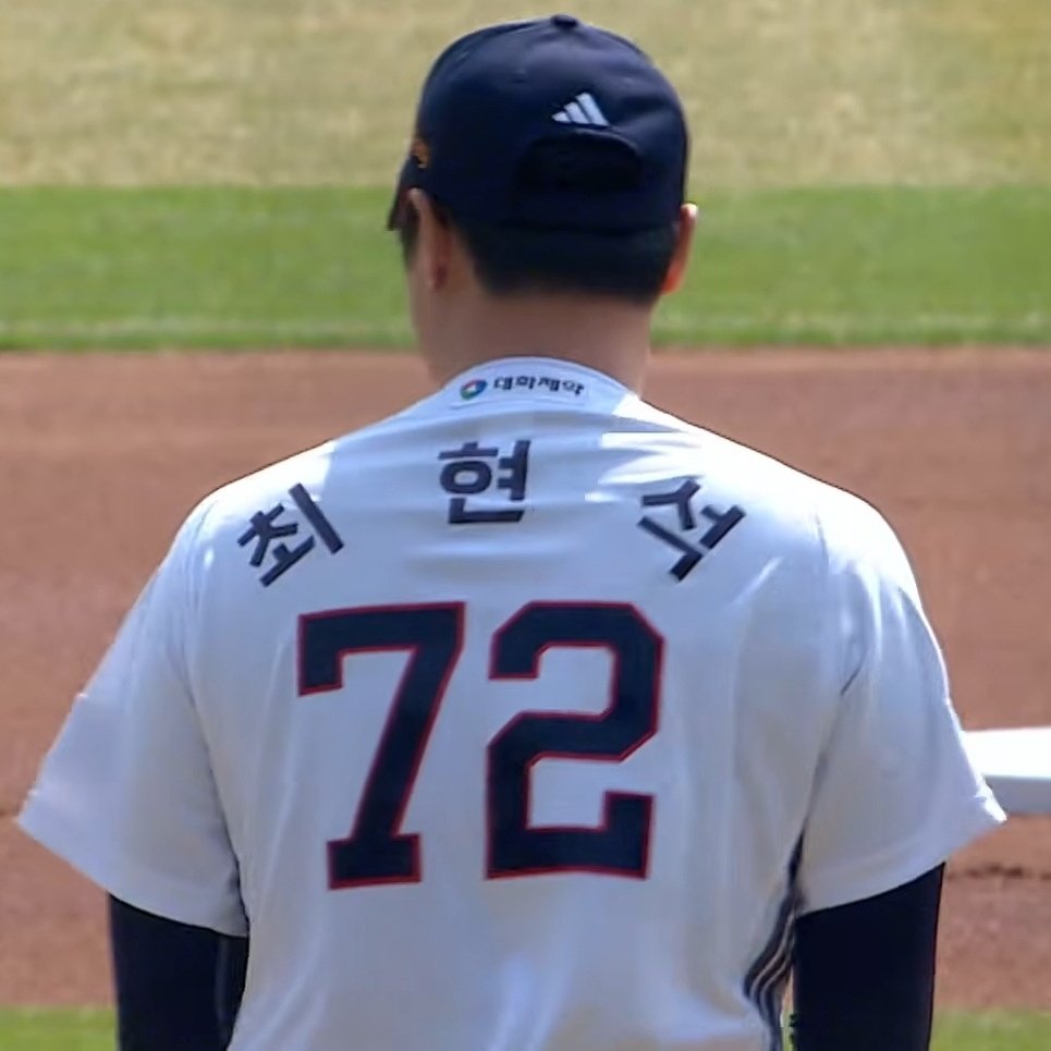 감자자 tweet media