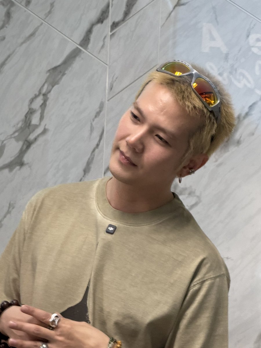 KITTO(^_-) tweet media