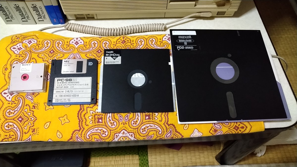 トップ・バニー tweet media