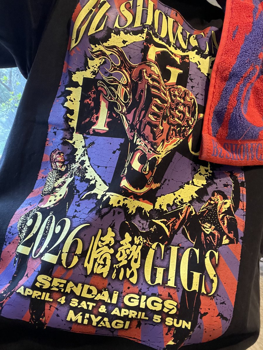 mek123_'s tweet image. 去年ラブシャで稲葉さんをみることができて、B'zのライブいってみたい！！！と思っていたけど、、、なんと今日初参戦ですー❤️‍🔥⚡️どきどきしてる、、、！！！
#B'z #SHOWCASE2026
#情熱GIGS #仙台GIGS