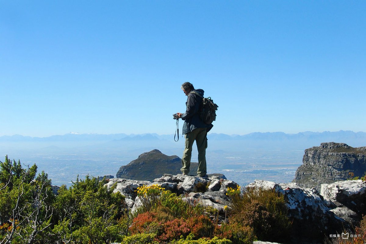 Elly van Nunen tweet media