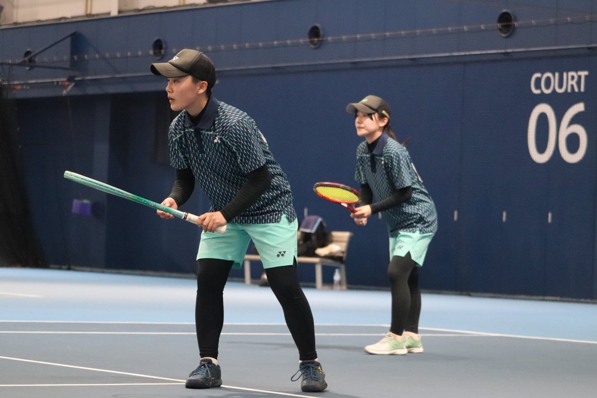 全日本選抜ソフトテニス大会 in有明🗼 4月から高校生の大武・大武ペア🌸 堂々としたプレーで会場を沸かせています! 韓国選手に④‐1で勝利 ️ ...