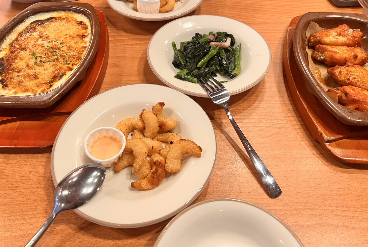 ぶんぶん tweet media