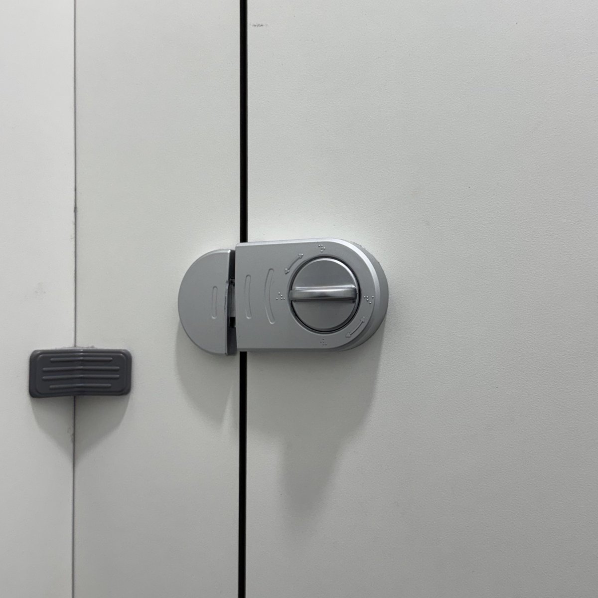 직장인B tweet media