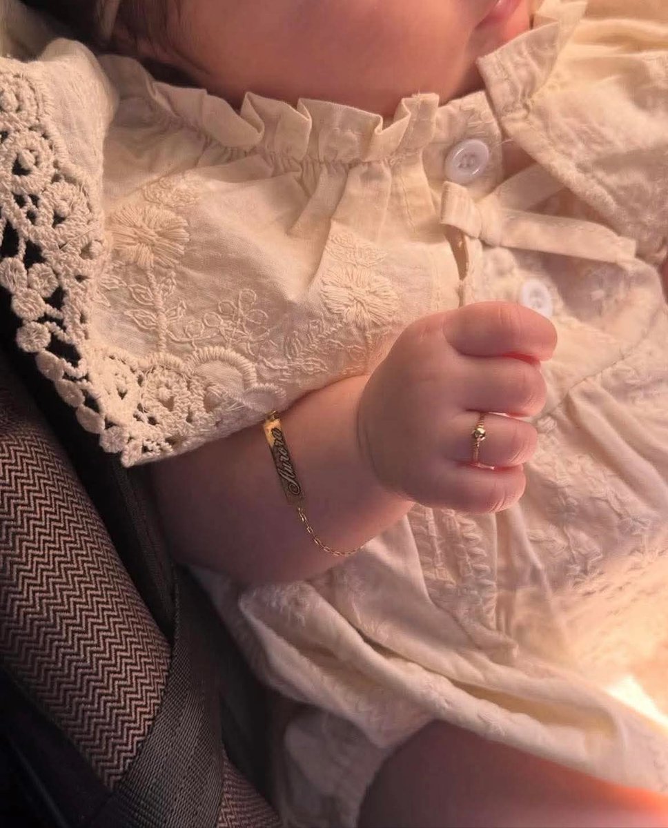 Mariam • tweet media