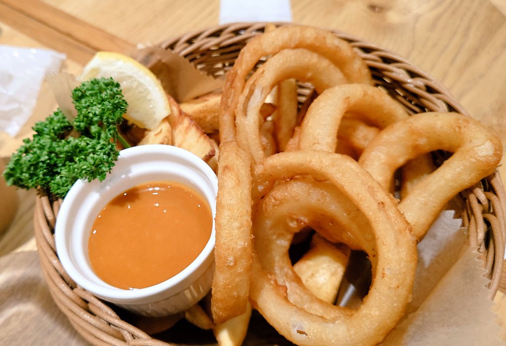 choco104 (kiki) tweet media