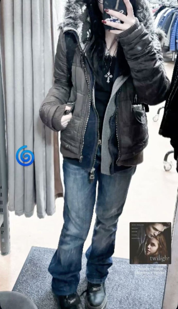 akai 𓂃 ࣪˖ ִֶ♱ ྀིྀ tweet media