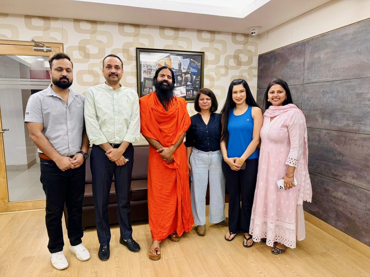 AnitasharmaB's tweet photo. congratulations @yogrishiramdev our yoga show completes 6 years 

It’s an honor producing a show driven by your incredible energy and authenticity. Your presence makes every moment feel alive and personal, as if you’re connecting with each viewer directly.

Thank you for bringing such passion, purpose, and spirit to the show—it truly inspires millions every day.

Entire team is Grateful always 🙏@dupankaj @Sajid06khan @indiatvnews