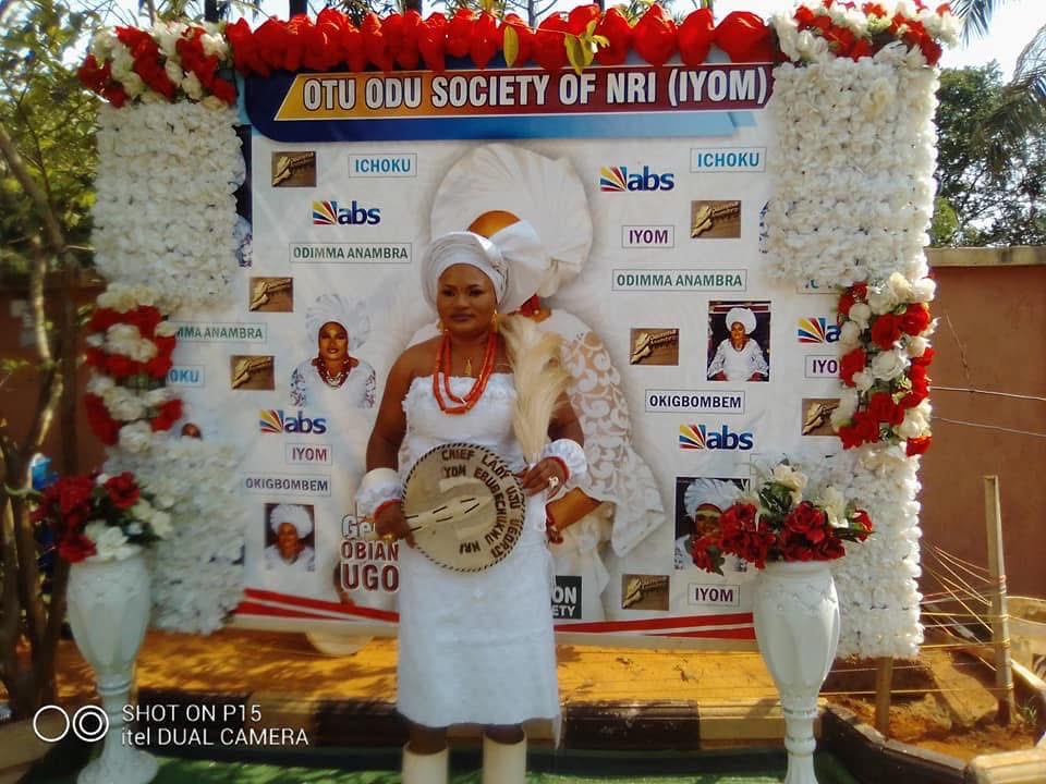 Mr Receipts tweet media