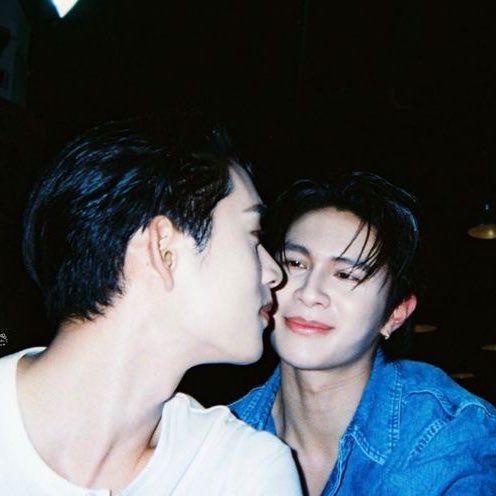 shin | dwy tweet media