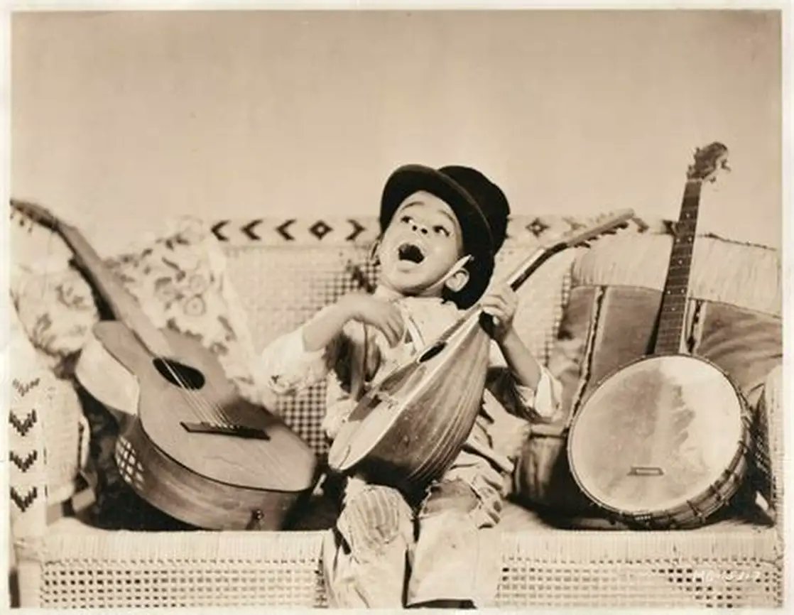 Kidsolor tweet media