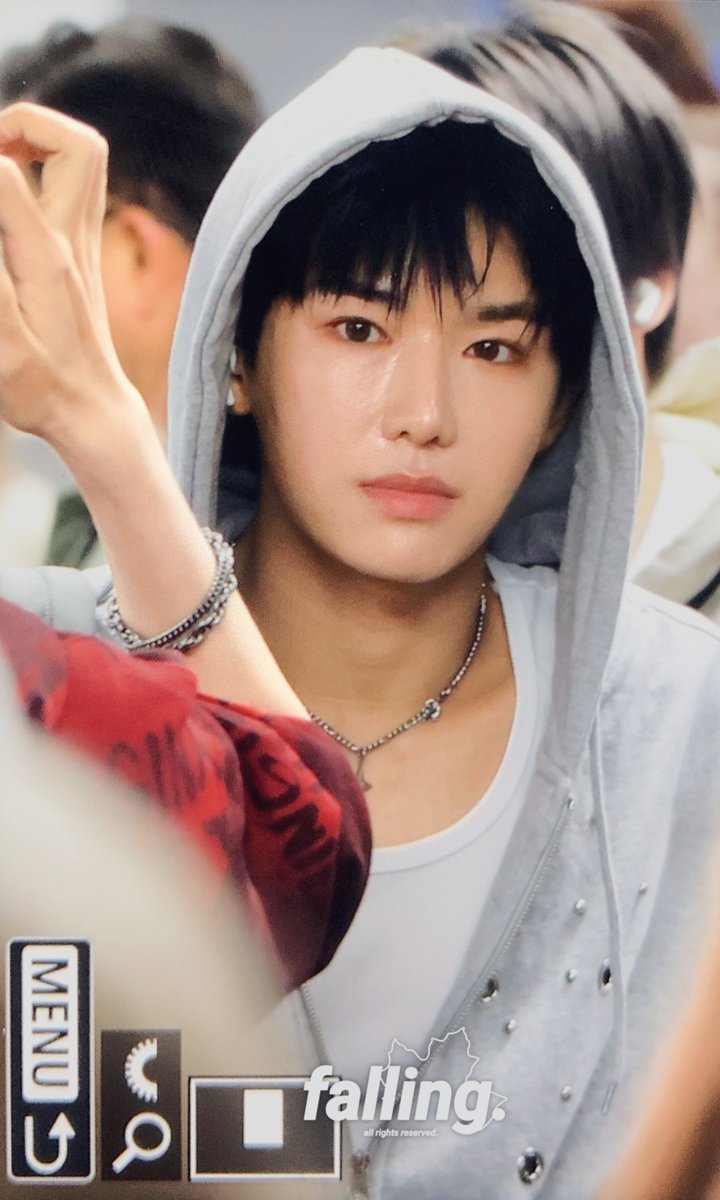 𝓯𝓪𝓵𝓵𝓲𝓷𝓰 tweet media